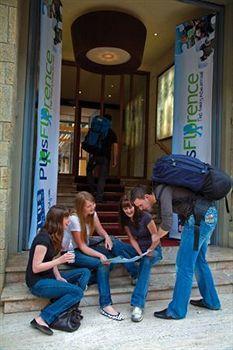 Plus Florence Hostel * Florence